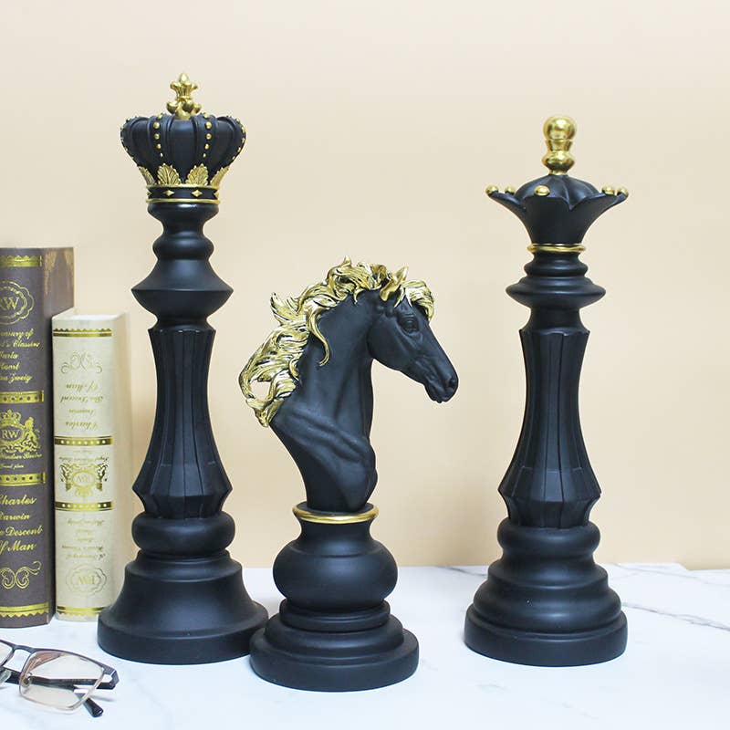 Luxury Chess Piece Resin Sculpture King Queen Horse Decor