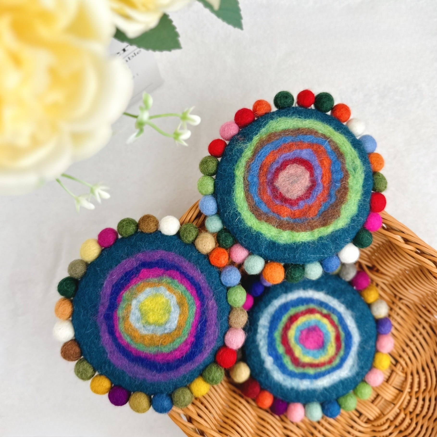 Handmade Felt Coaster Set Wool Dye Round Coasters Hot Pad Table Decor