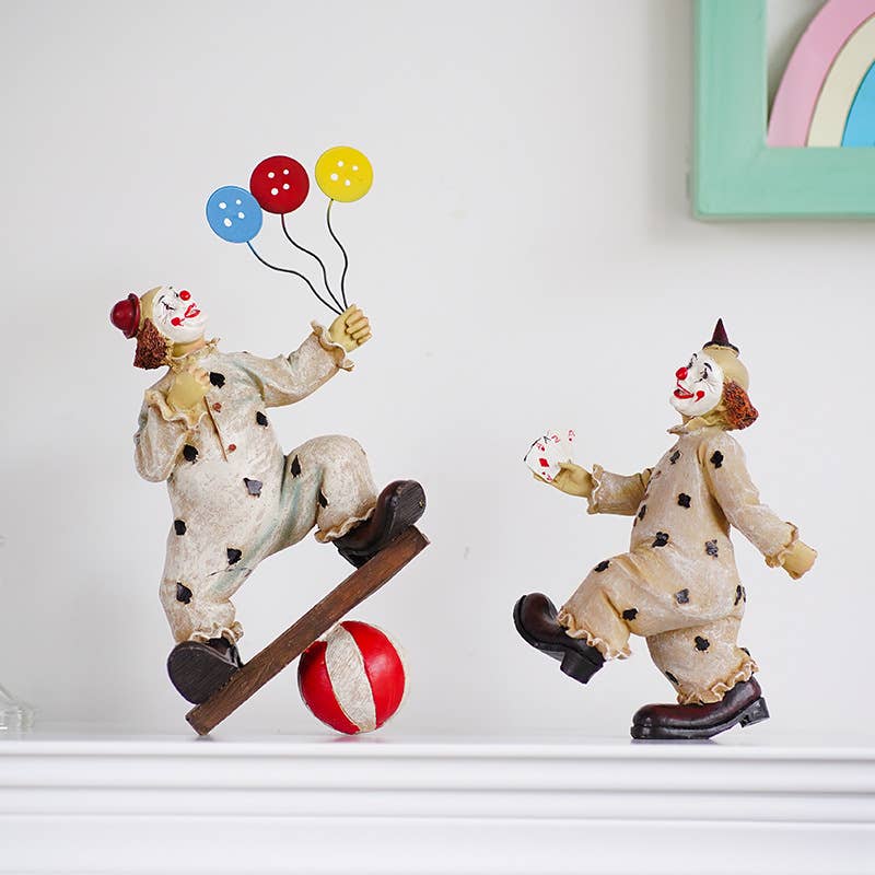 Vintage Circus Clown Resin Figurine Home Decor Ornament