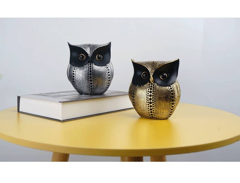 Modern Owl Resin Sculpture Tabletop Home Decor Ornament