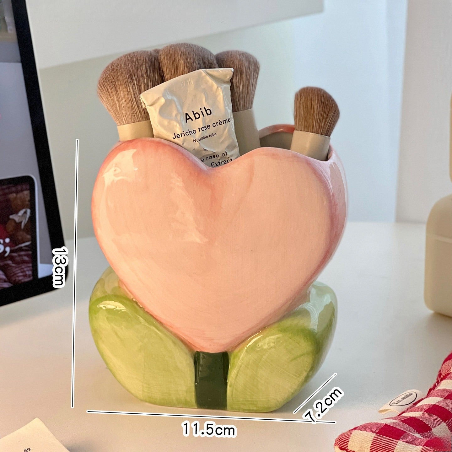 Flower Heart Ceramic Makeup Brush Holder Desk Organizer