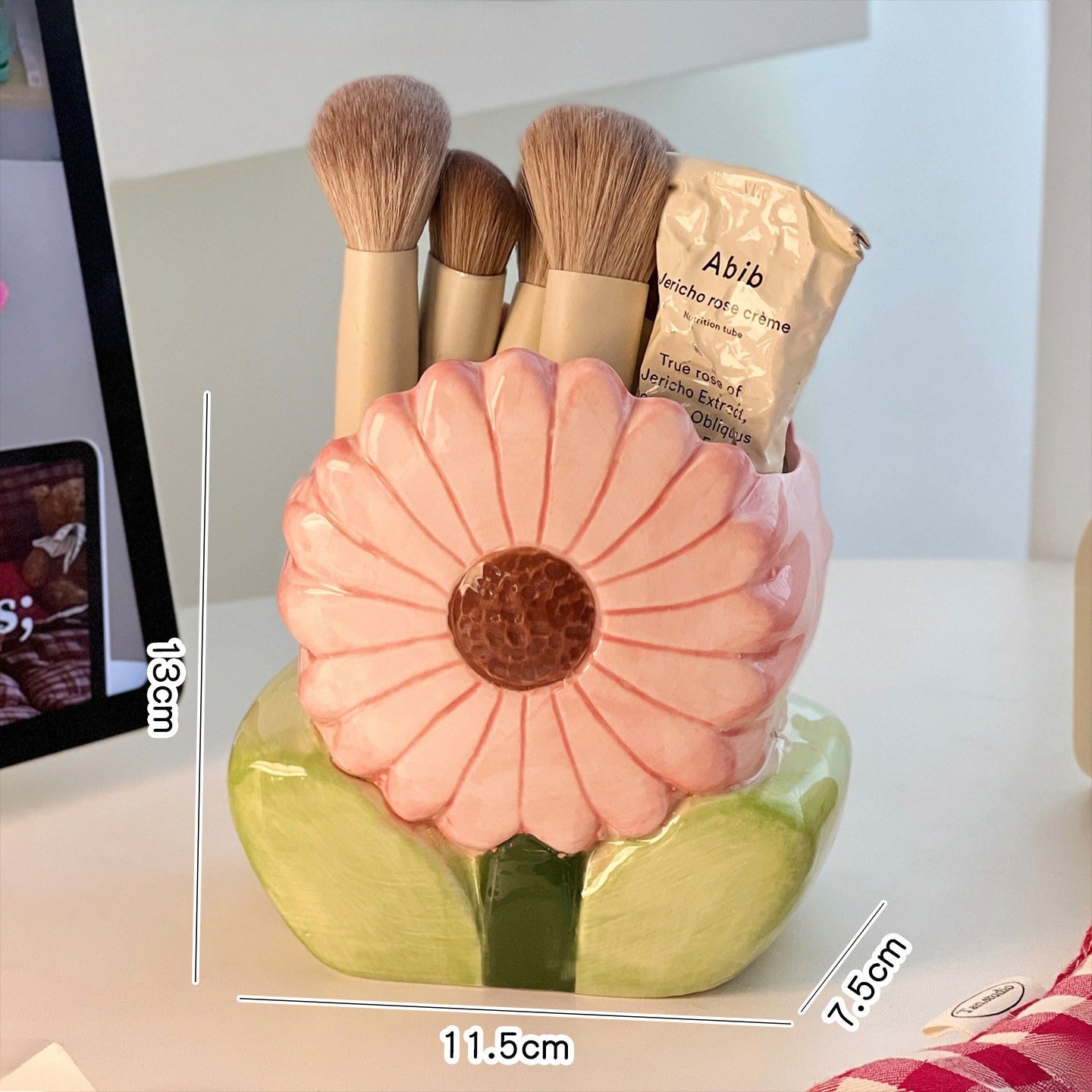 Flower Heart Ceramic Makeup Brush Holder Desk Organizer