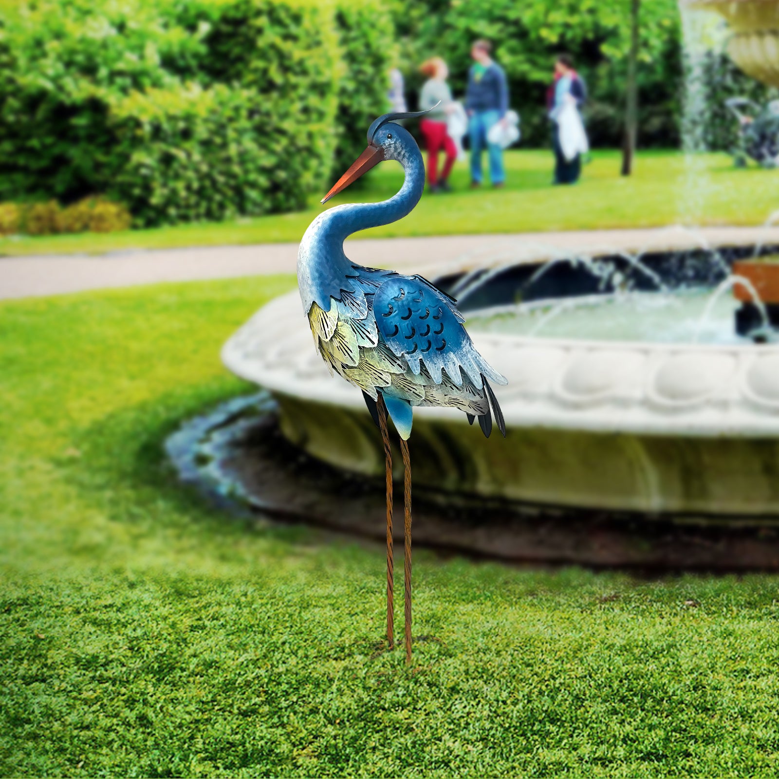 Solar Powered Heron Statue 30 Inch Garden Decor Outdoor LED