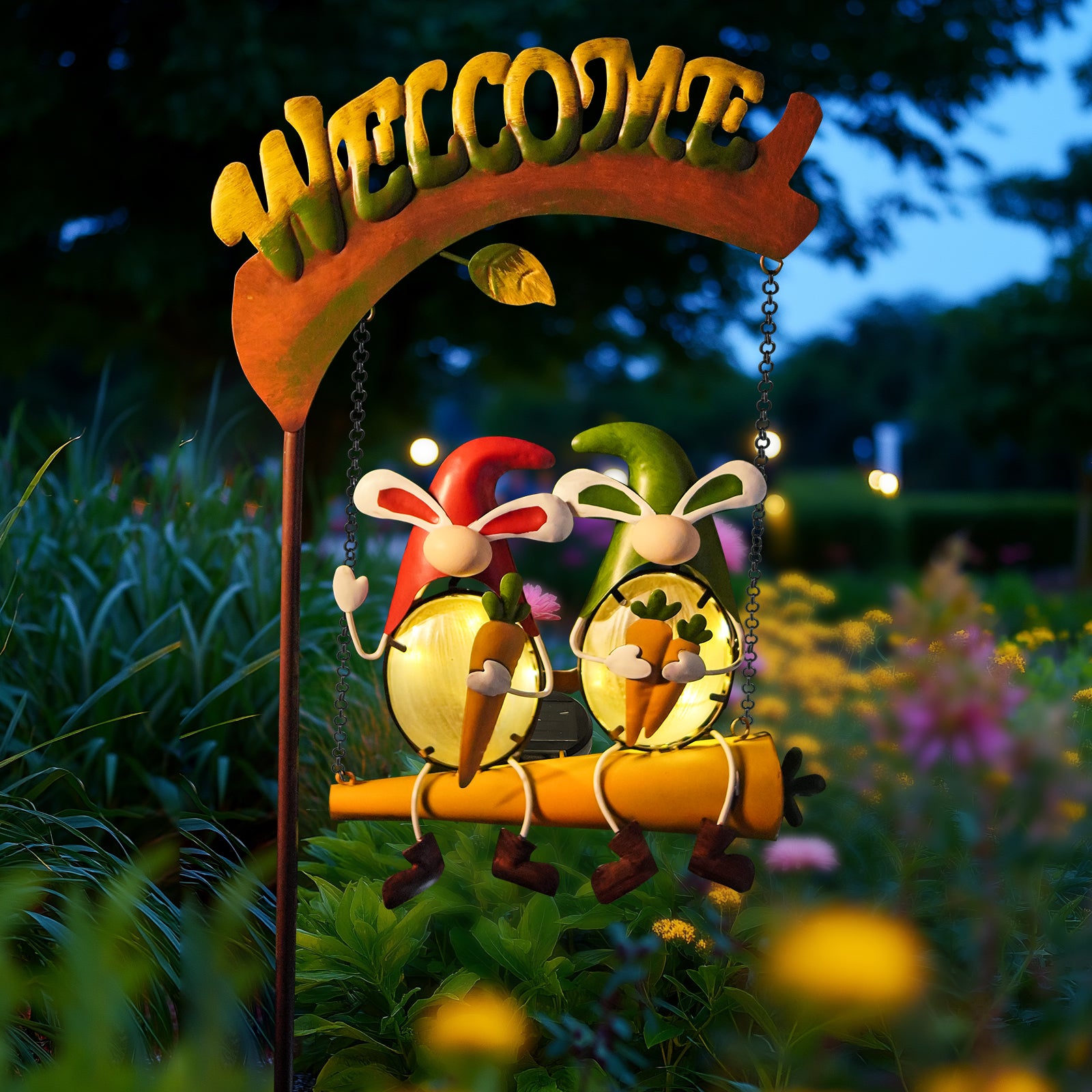 Solar Gnome Swing Light with Welcome Sign for Outdoor Decor