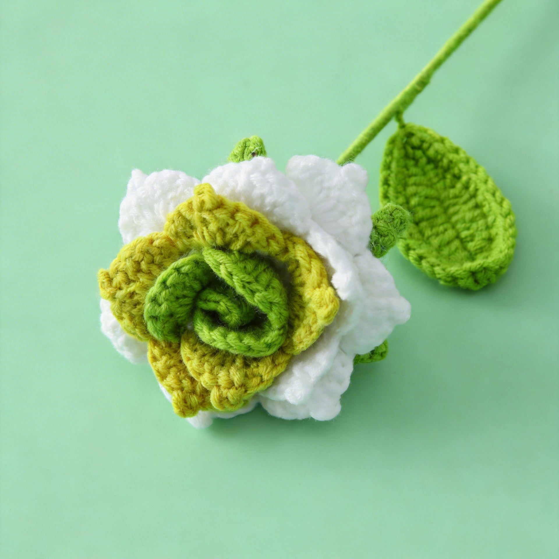 Handmade Crochet Rose Flower Decor Gift Knitted Bouquet