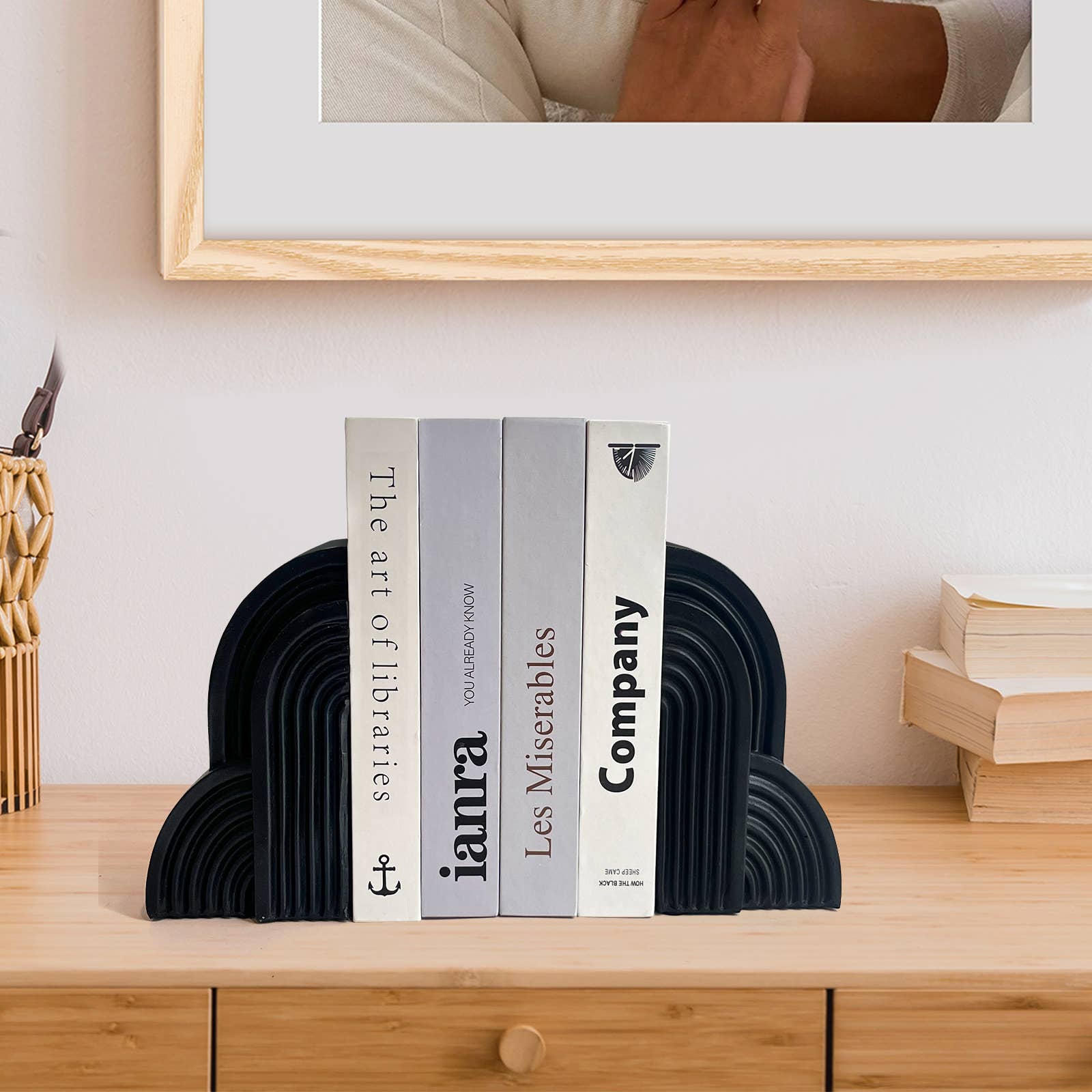Black Geometric Resin Bookends Set for Modern Home Decor