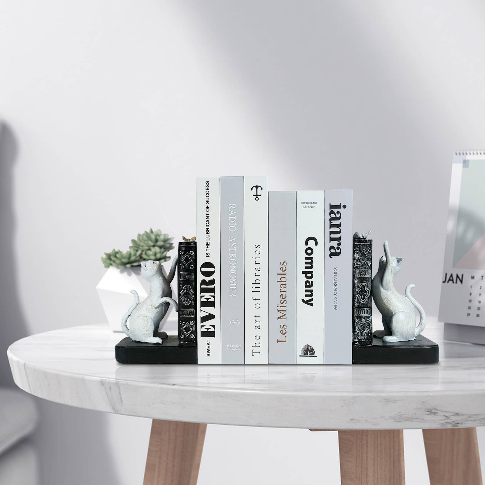 White Cat Bookends Set of 2 Decorative Resin Book Holder
