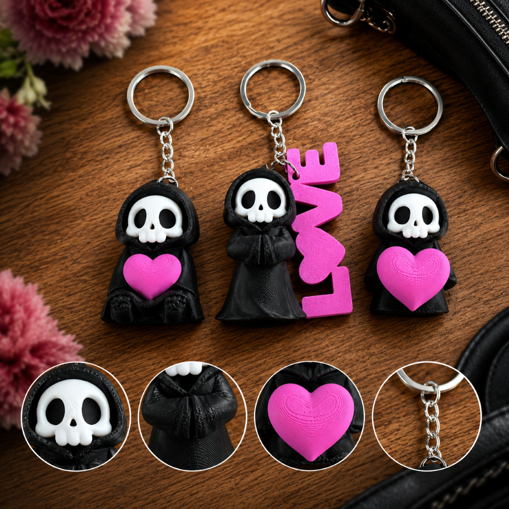 3D Printed Skull Heart Keychain PLA Gothic Gift Accessory