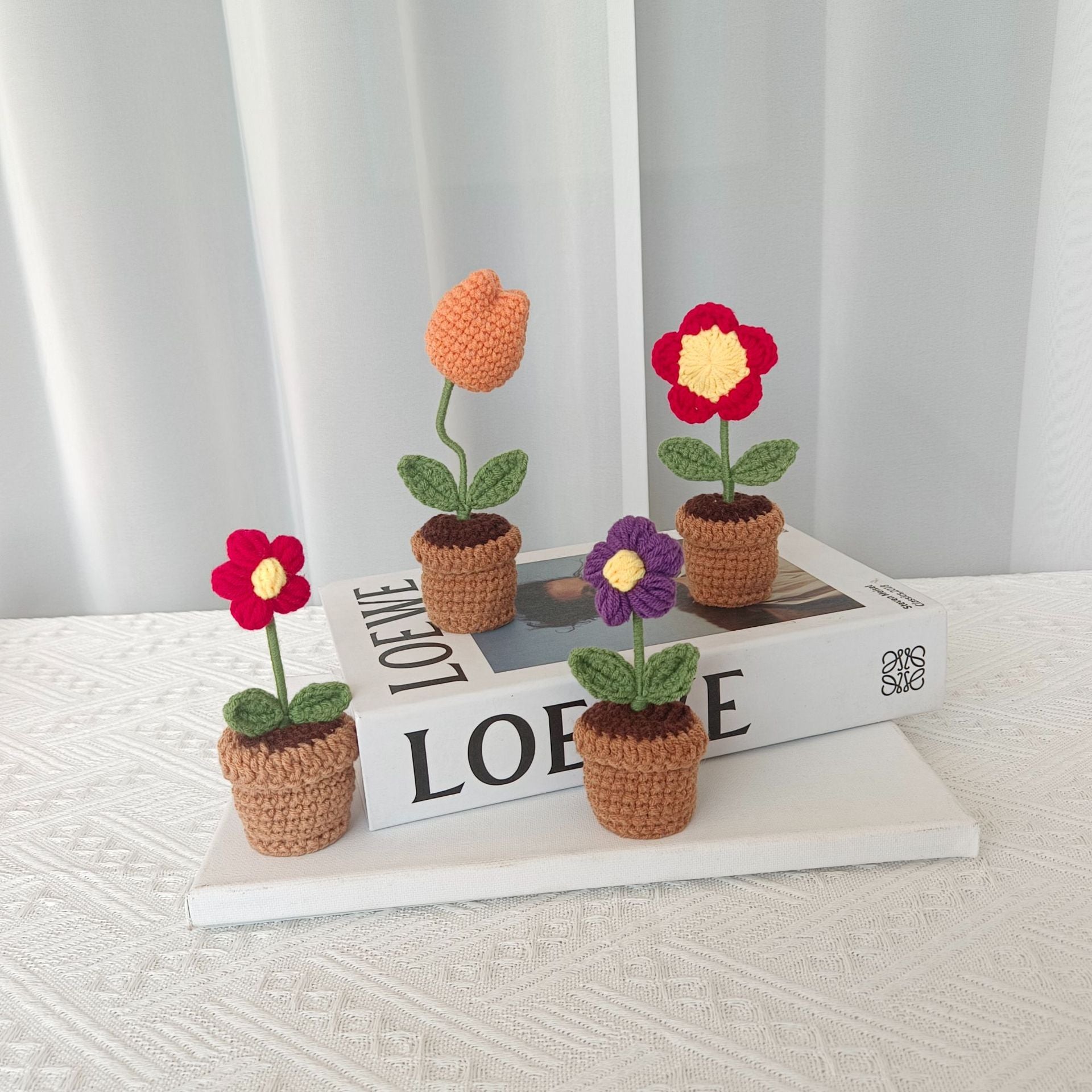 Valentine’s Day Crochet Potted Flowers Cute Gift Decor