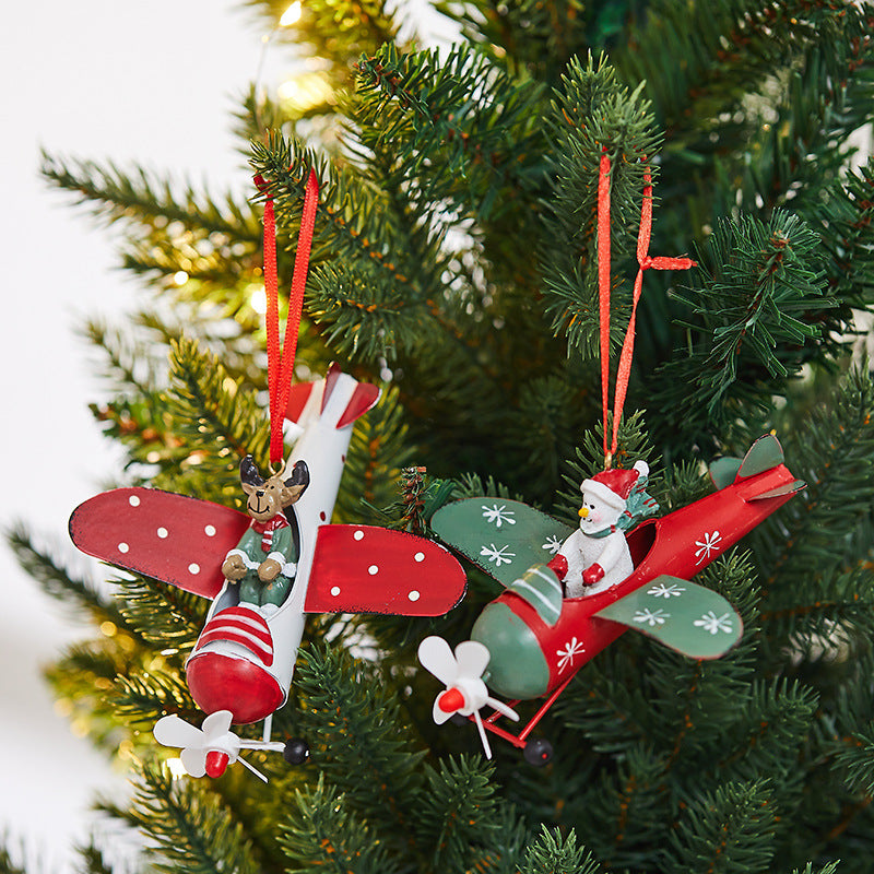 Christmas Metal Hanging Ornaments Santa Snowman Reindeer