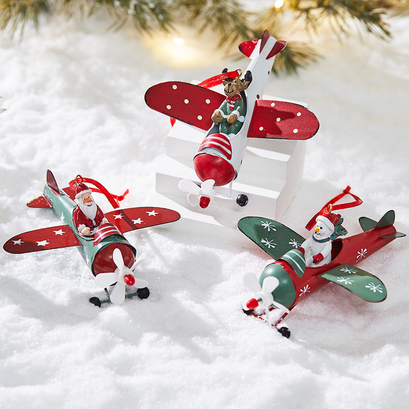 Christmas Metal Hanging Ornaments Santa Snowman Reindeer