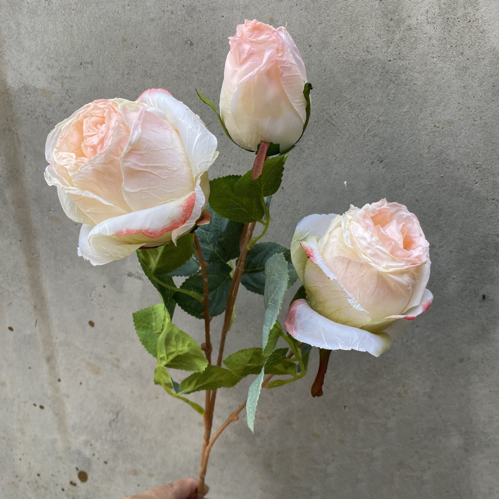 Valentine’s Day Artificial Rose Bouquet for Home Decor