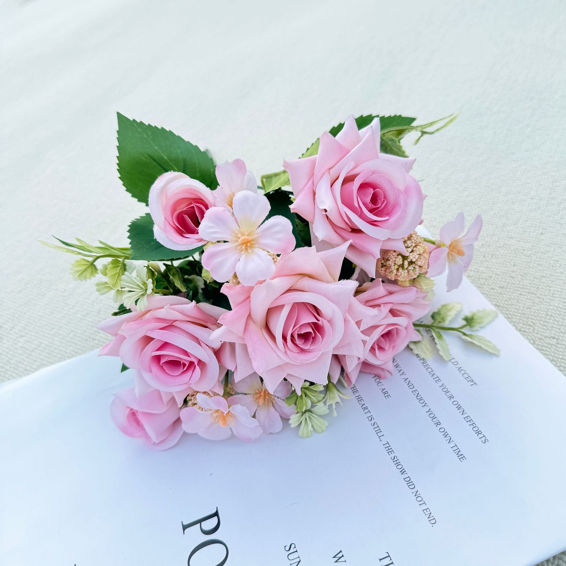 Valentine’s Day Romantic Faux Rose Bouquet Home Decor Gift