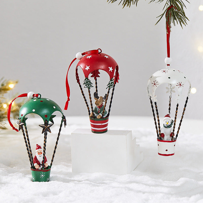 Christmas Metal Hanging Ornaments Santa Snowman Reindeer