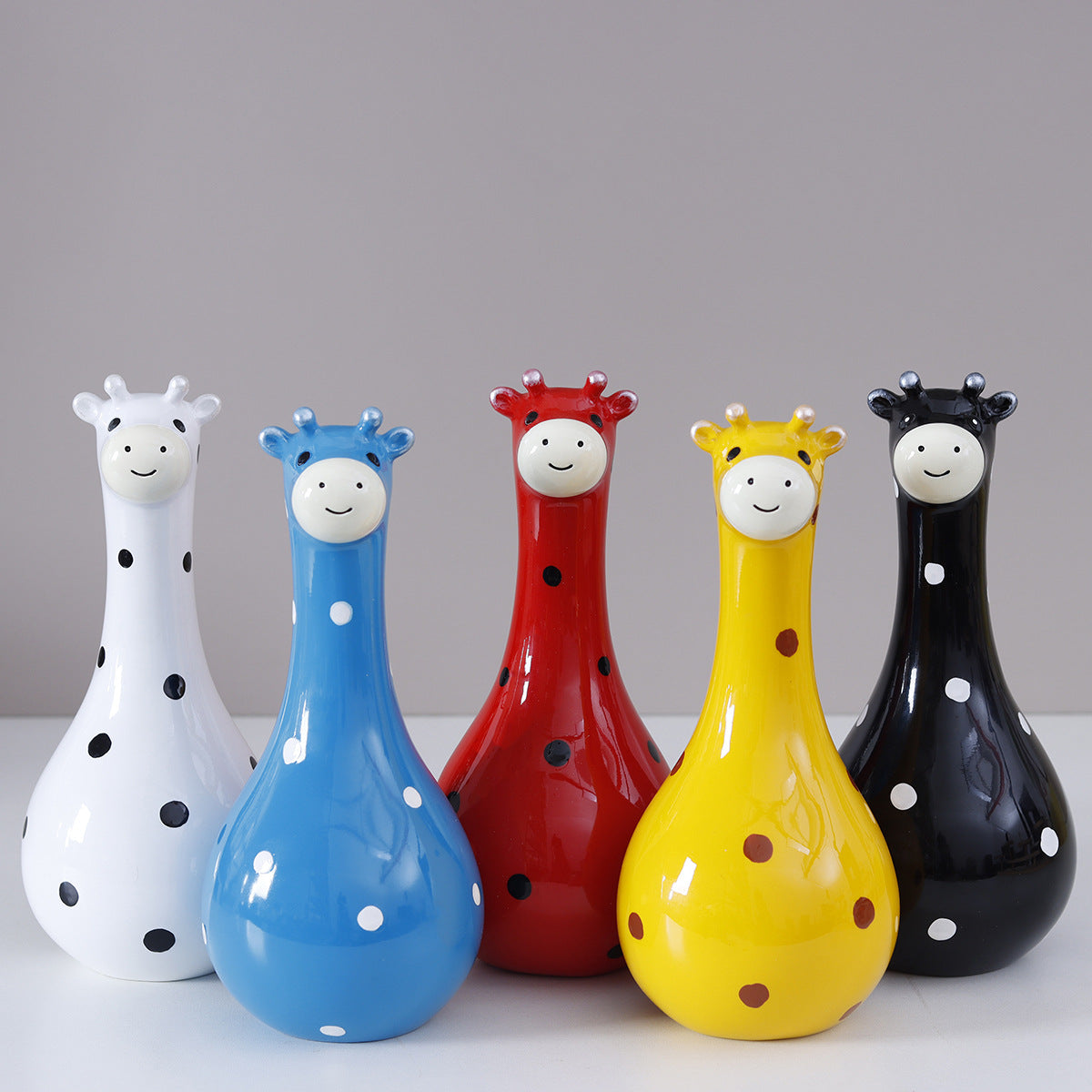 Giraffe Resin Vase Whimsical Home Garden Decor