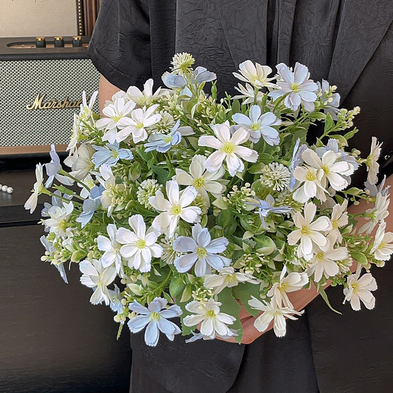Artificial Daisy Flower Stem Faux Silk Spring Floral Decor