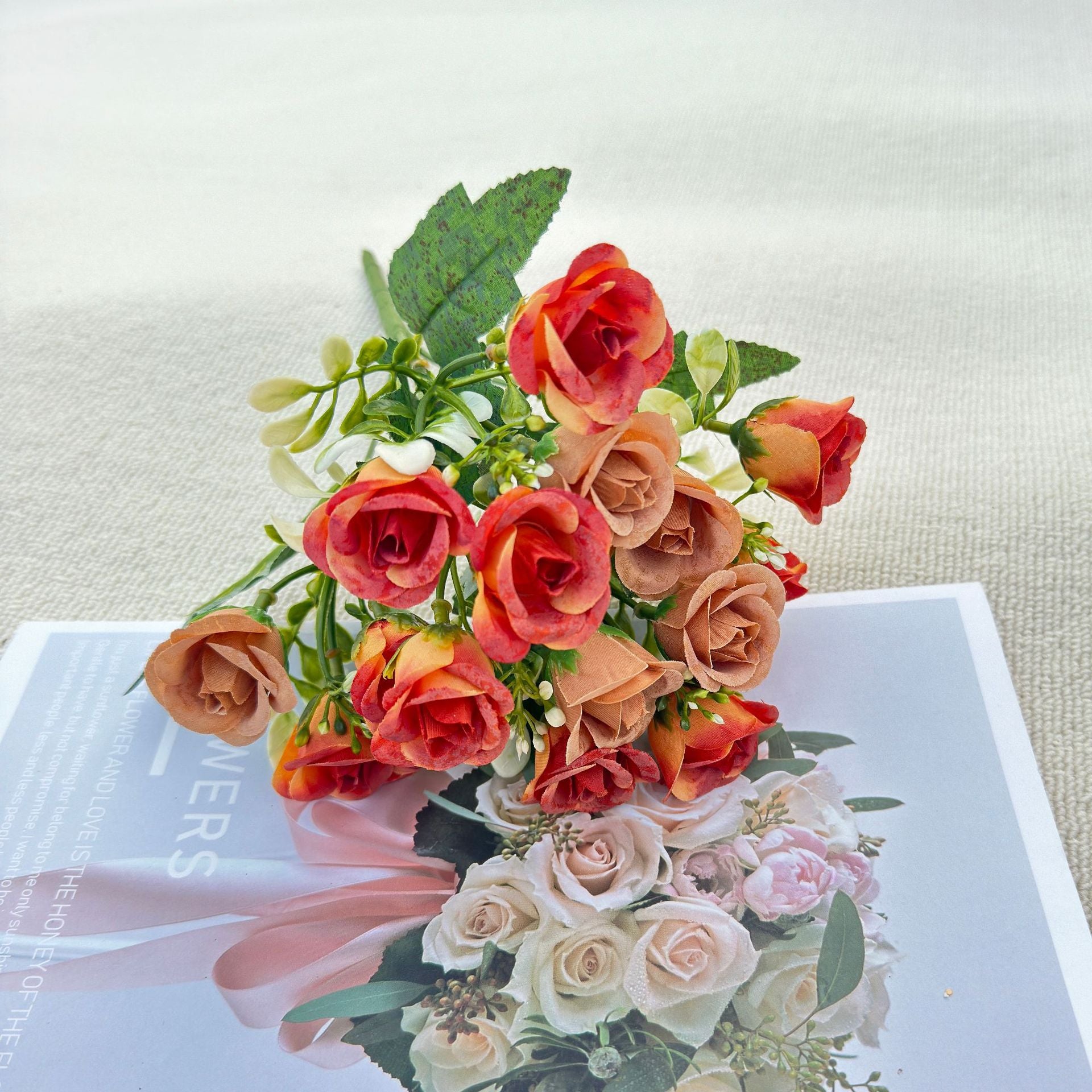 Valentine’s Day Mini Rose Faux Flower Bouquet Decor Gift