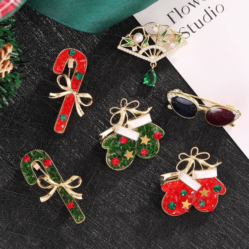 Christmas Alloy Brooch Set Festive Holiday Pin Accessories