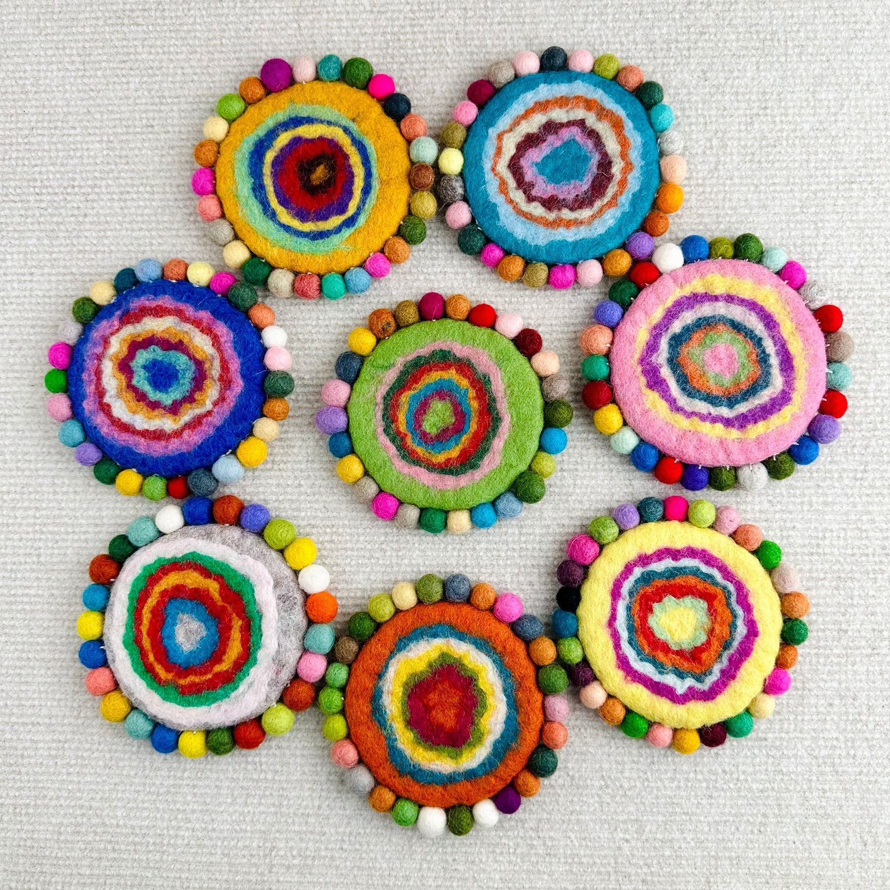 Handmade Felt Coaster Set Wool Dye Round Coasters Hot Pad Table Decor
