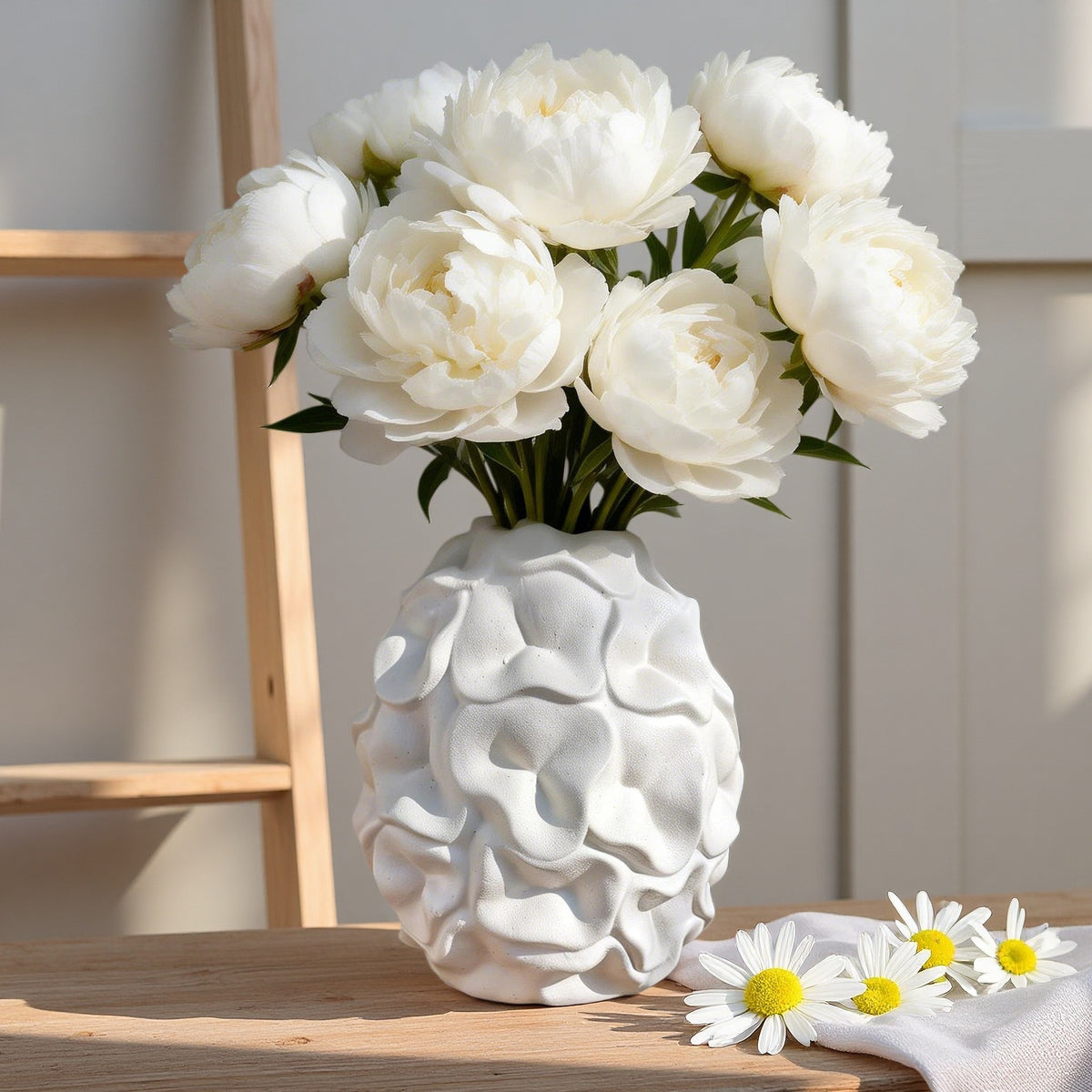 Luxury Abstract Wave Ceramic Flower Vase Sculptural Home Decor Accent