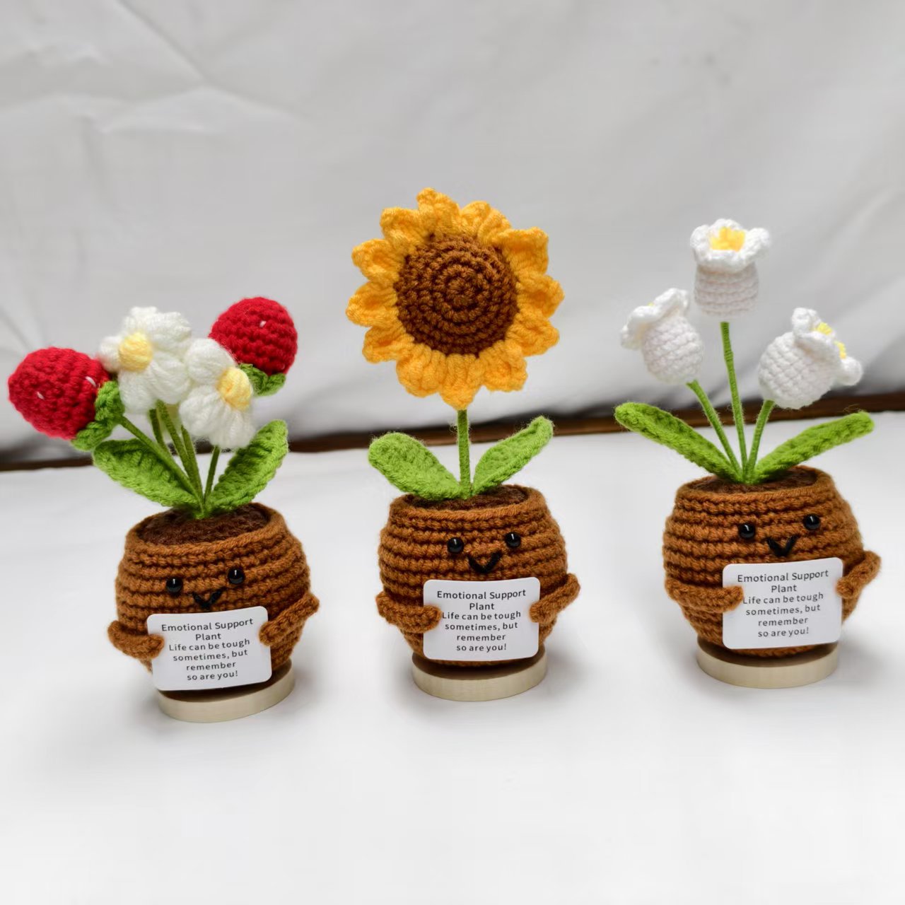 Valentine’s Day Crochet Flower Pot Cute Knitted Gift Decor