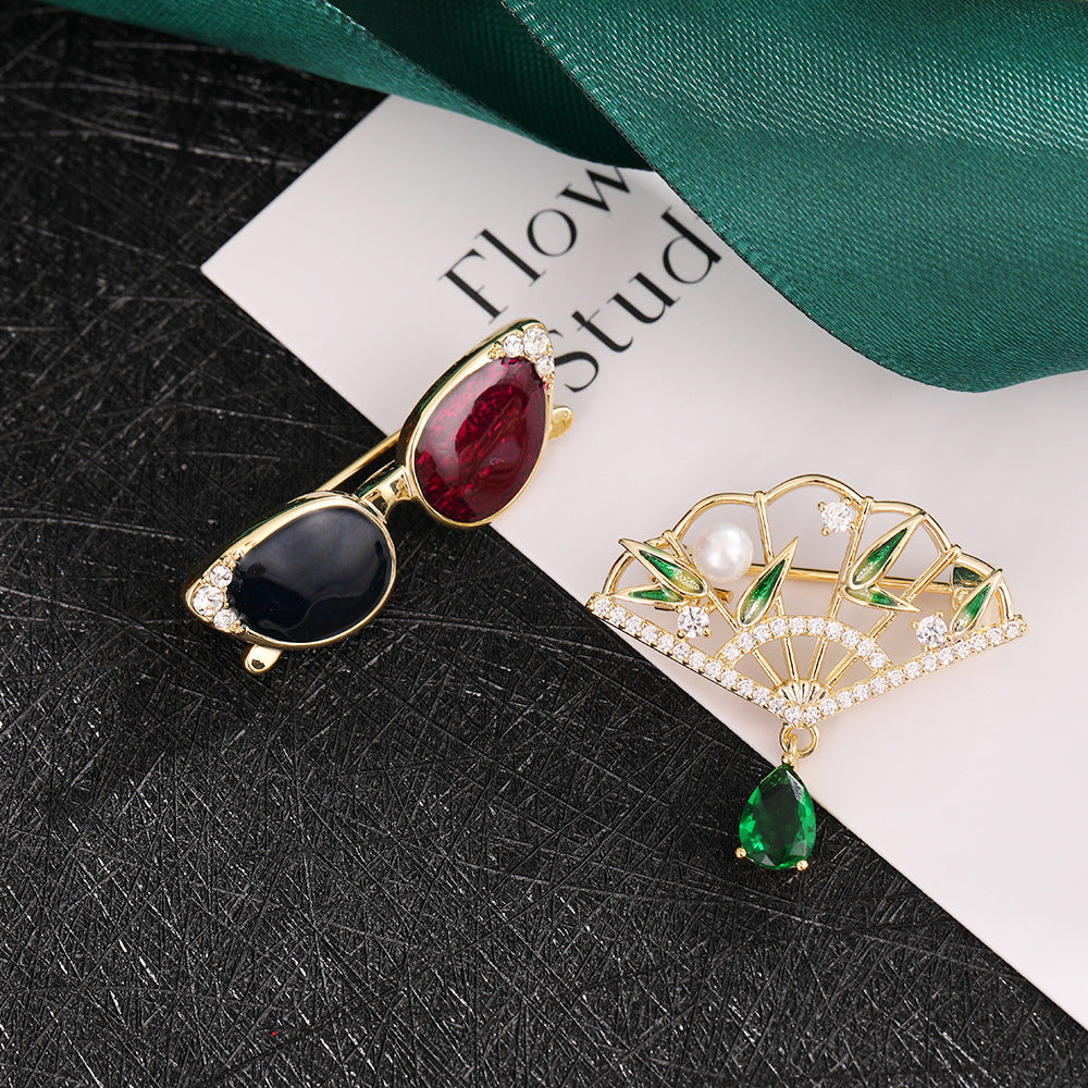Christmas Alloy Brooch Set Festive Holiday Pin Accessories