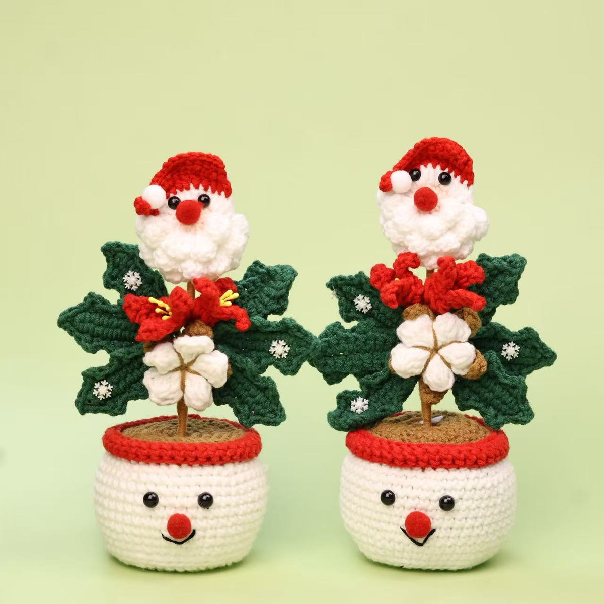 Crochet Christmas Potted Floral Santa Tabletop Decor