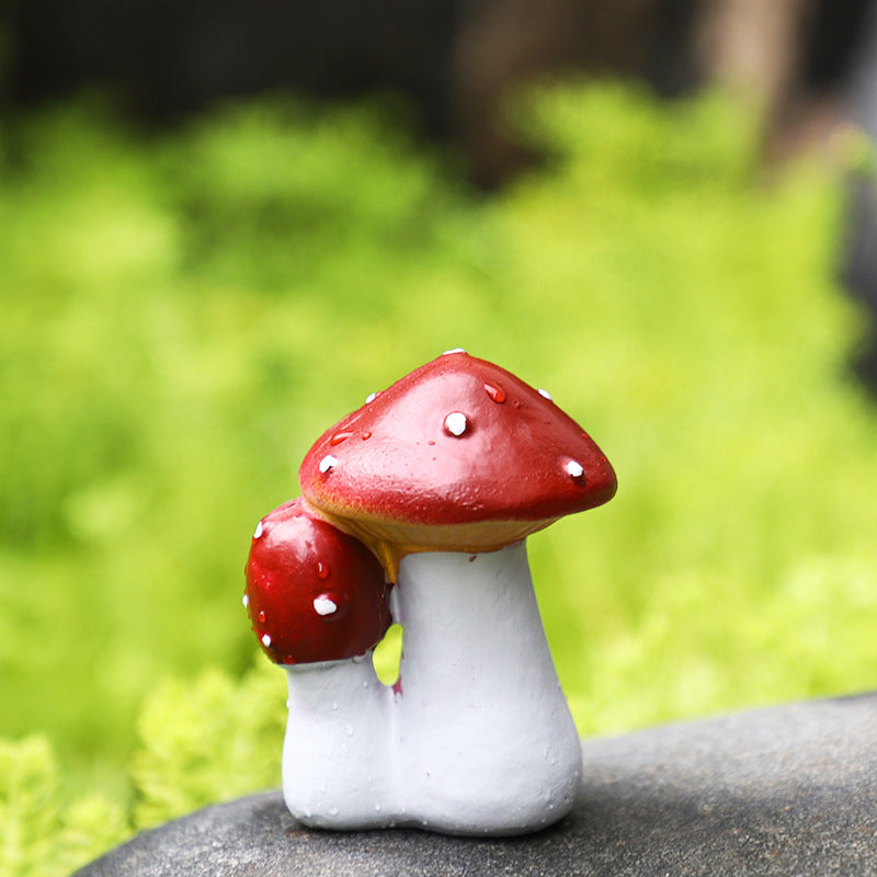 Resin Mushroom Garden Figurines Outdoor Yard Decor