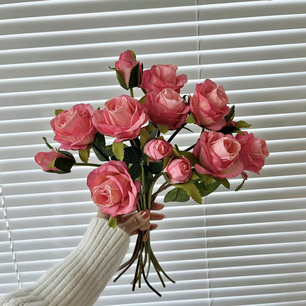 Valentine’s Day Faux Burnt Edge Rose Bouquet for Home Decor
