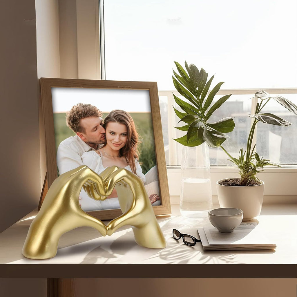 Heart Hand Resin Sculpture Modern Home Decor Gift