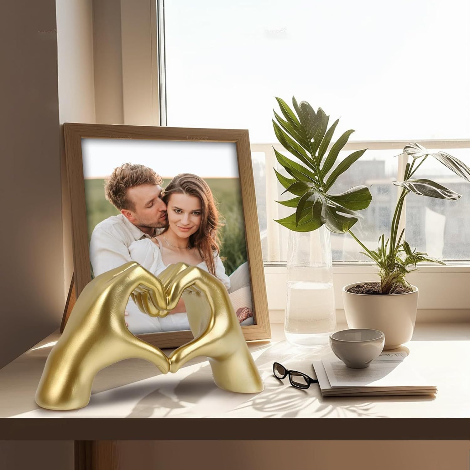 Heart Hand Resin Sculpture Modern Home Decor Gift