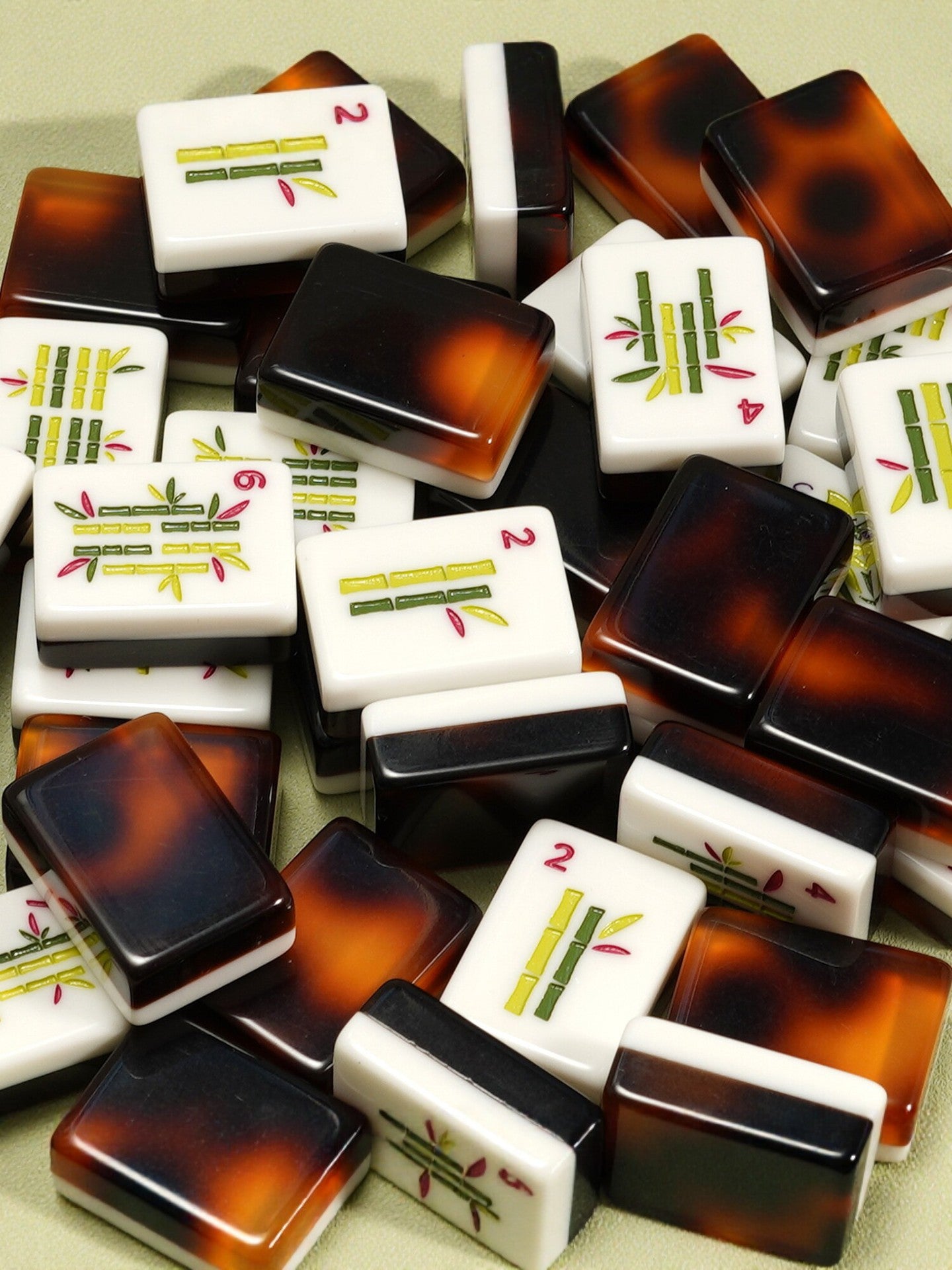 Tortoise Shell Acrylic Mahjong Set Classic Game Tiles