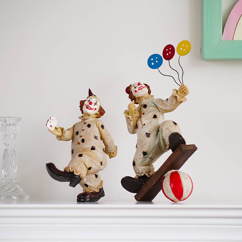 Vintage Circus Clown Resin Figurine Home Decor Ornament
