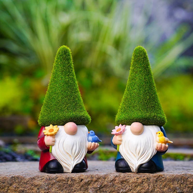 Moss Hat Garden Gnome Resin Figurines Cute Yard Dwarf Decor