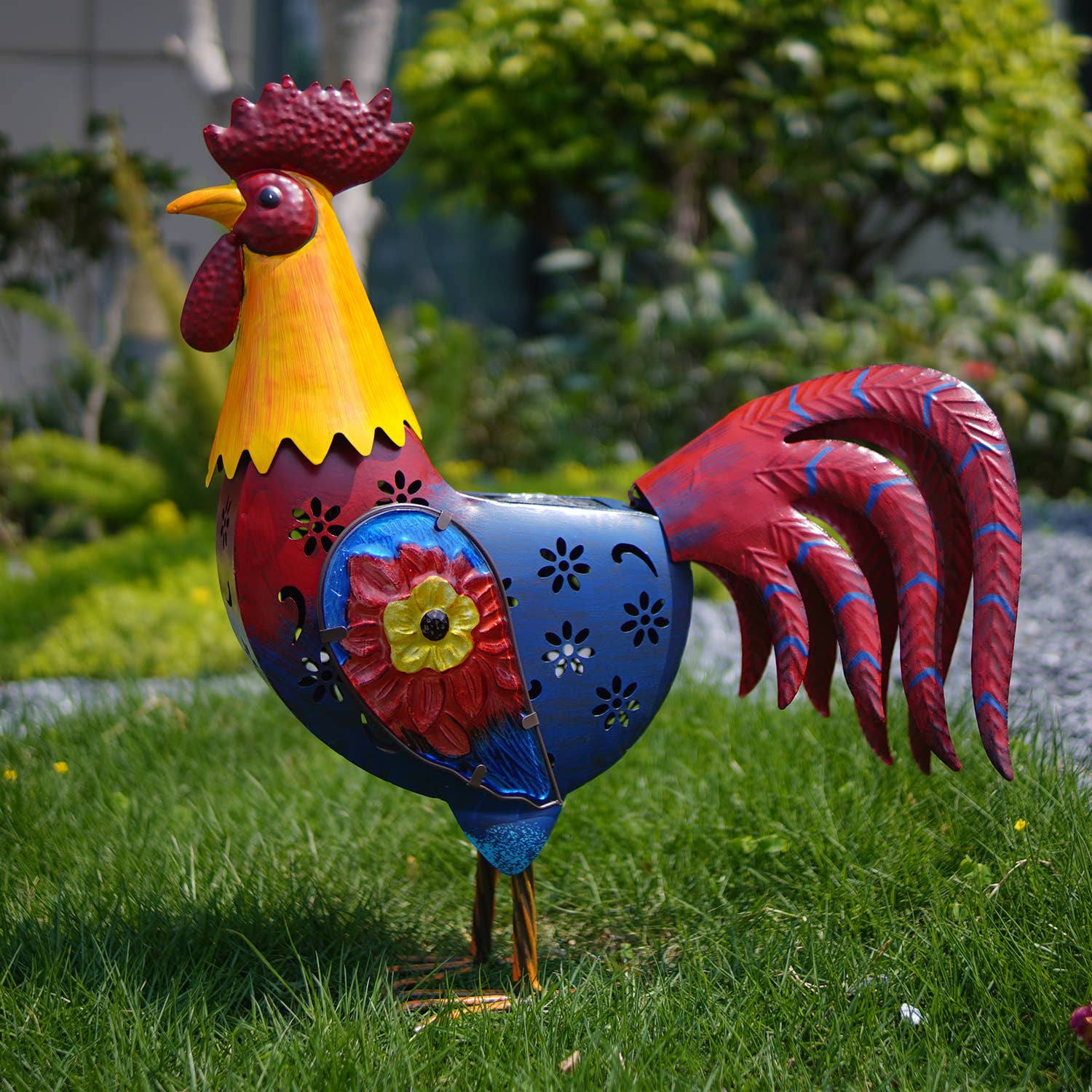 Solar Metal Rooster Statue with Colorful Glass Flower Decor